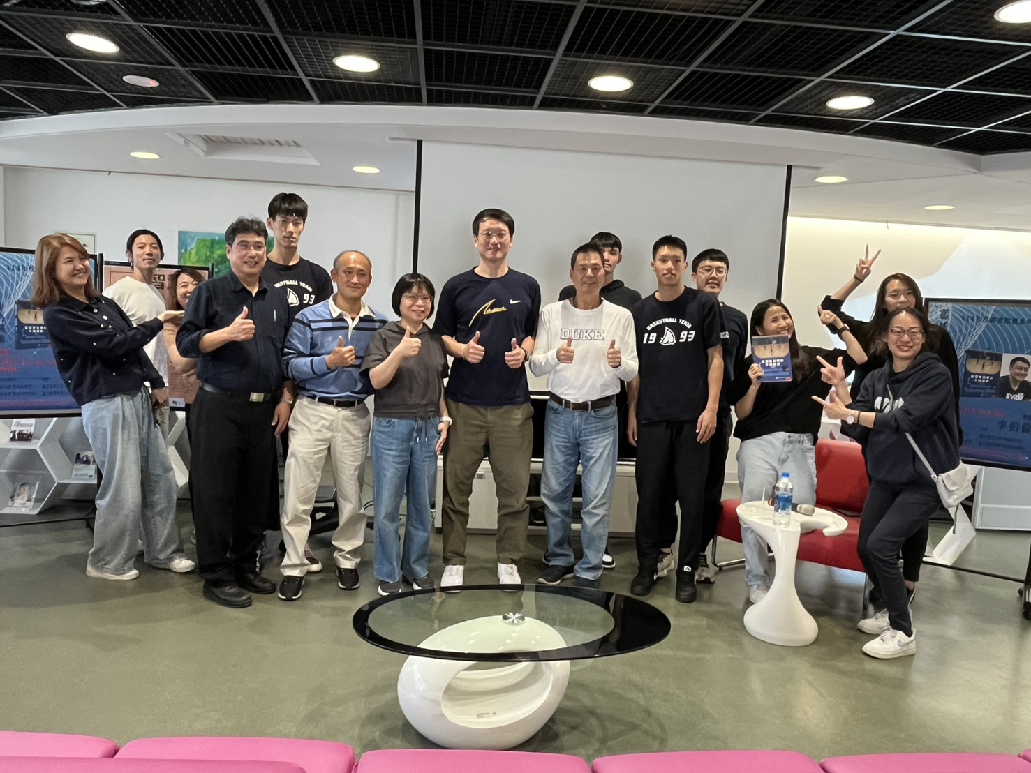 114年度圖書館週李伯倫老師新書發表會 2025/12/17